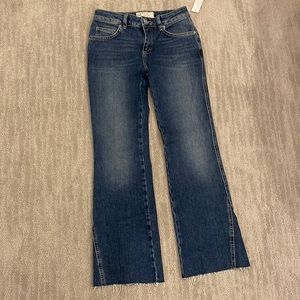 Free People Jeans- size 25. Ankle jeans